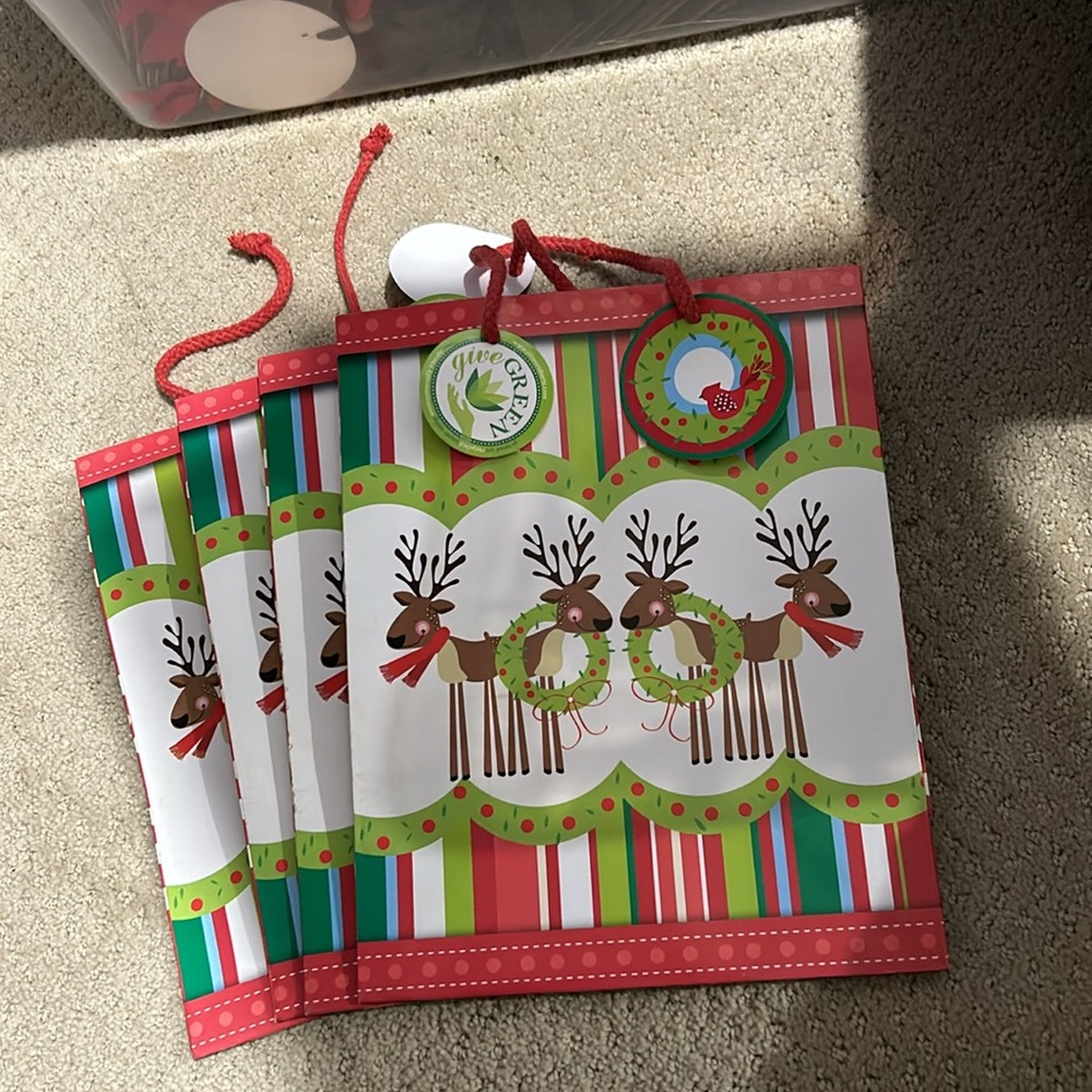 4 Whimsical Reindeer Holiday  Christmas Gift Bags & Tags